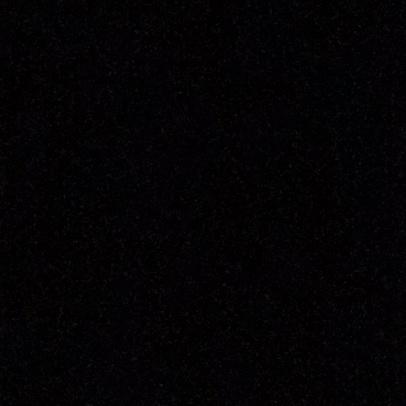 Meet your Posher, Talia - Picture 1 of 1